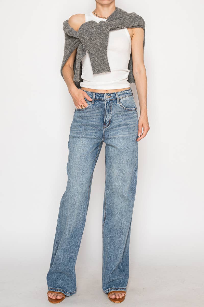 Artemis Vintage Slim Ultra High Rise 90's Straight Jeans