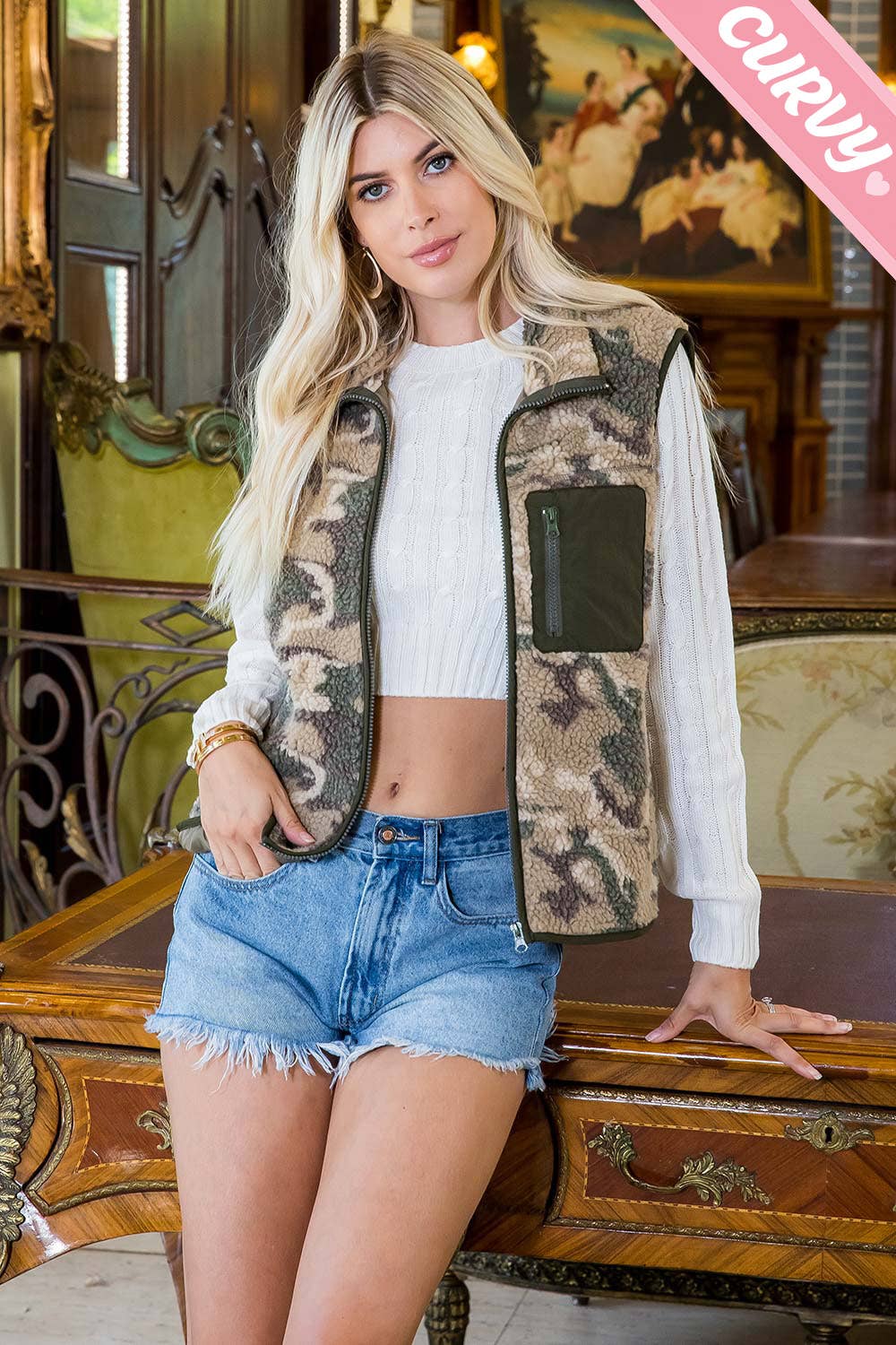 PLUS CAMO SHERPA VEST