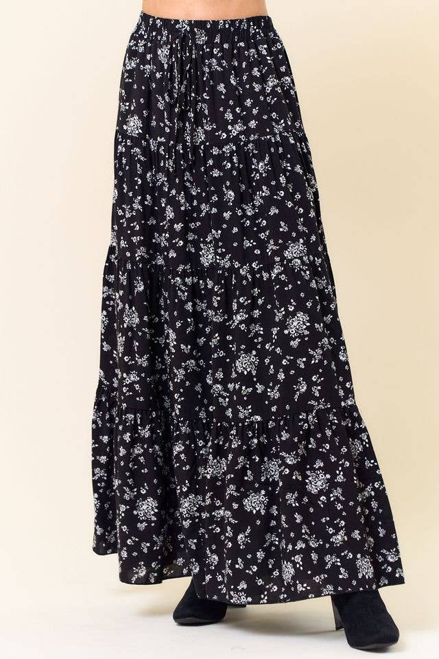 BLACK FLORAL TIERED MAXI SKIRT W/POCKETS