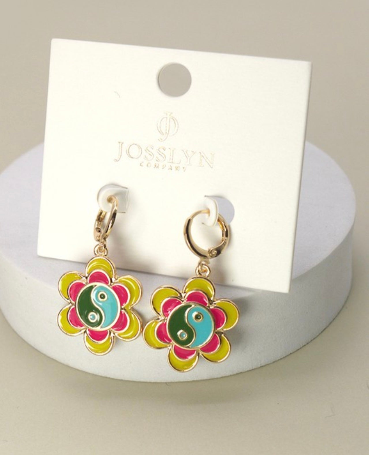 Ying Yang Flower Earring