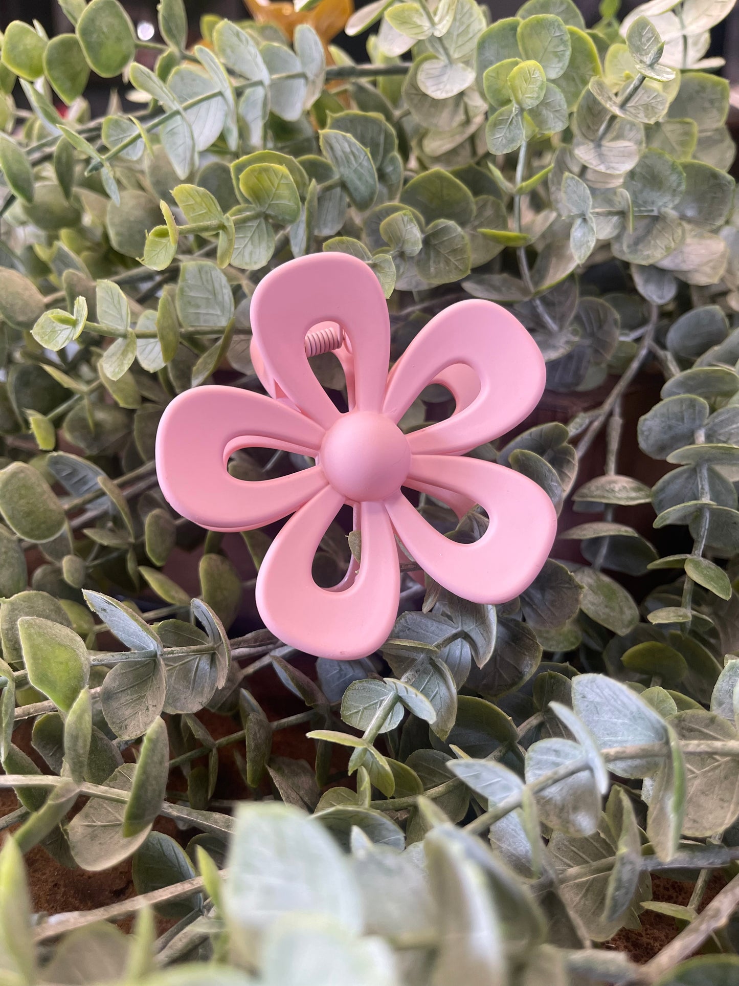 The Open Flower Clip