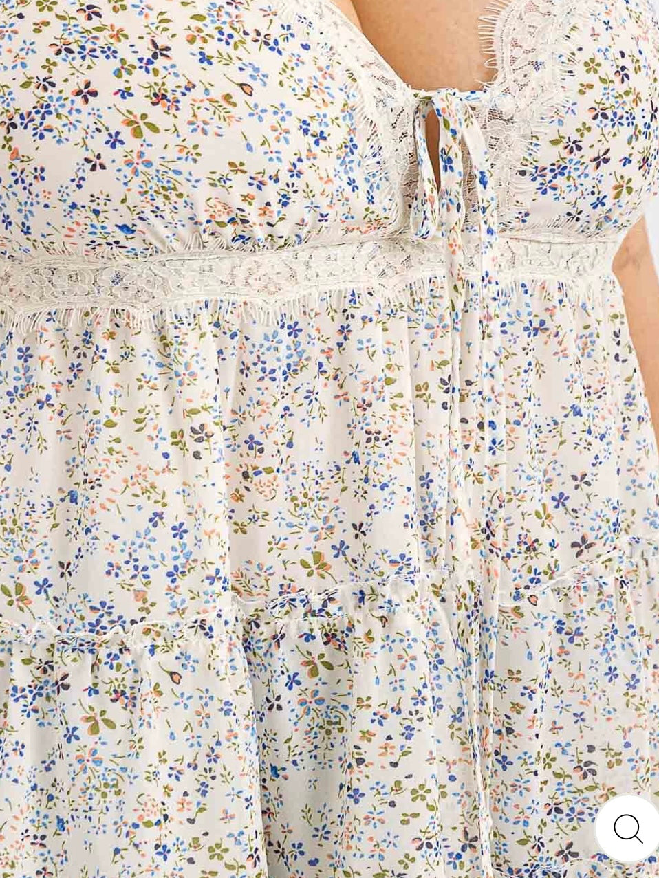 Plus Tiered Ditsy Floral Tank