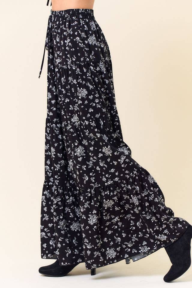 BLACK FLORAL TIERED MAXI SKIRT W/POCKETS