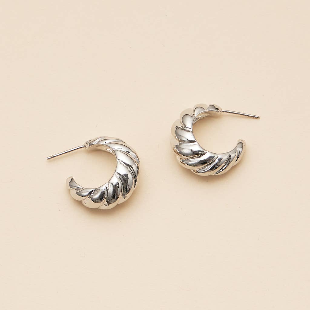Twisted 18K Gold Dip Open Hoop Earrings - Elegant Look