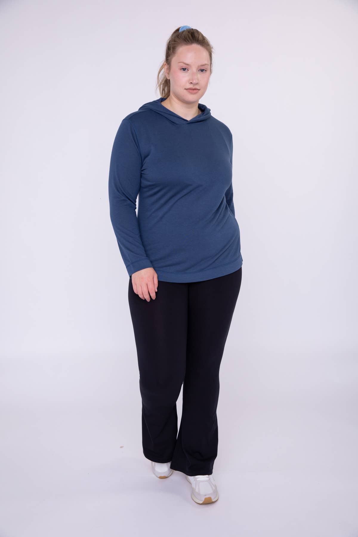 Mono B CURVY Venice Crossover Waist Yoga Pants