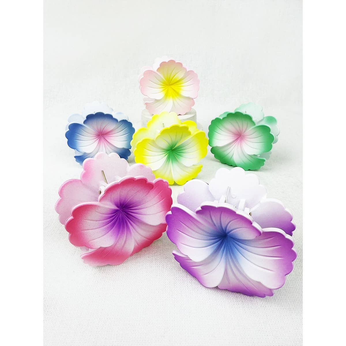 Hibiscus Inspired Flower Design Hair Claw