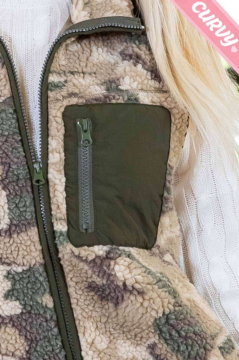 PLUS CAMO SHERPA VEST