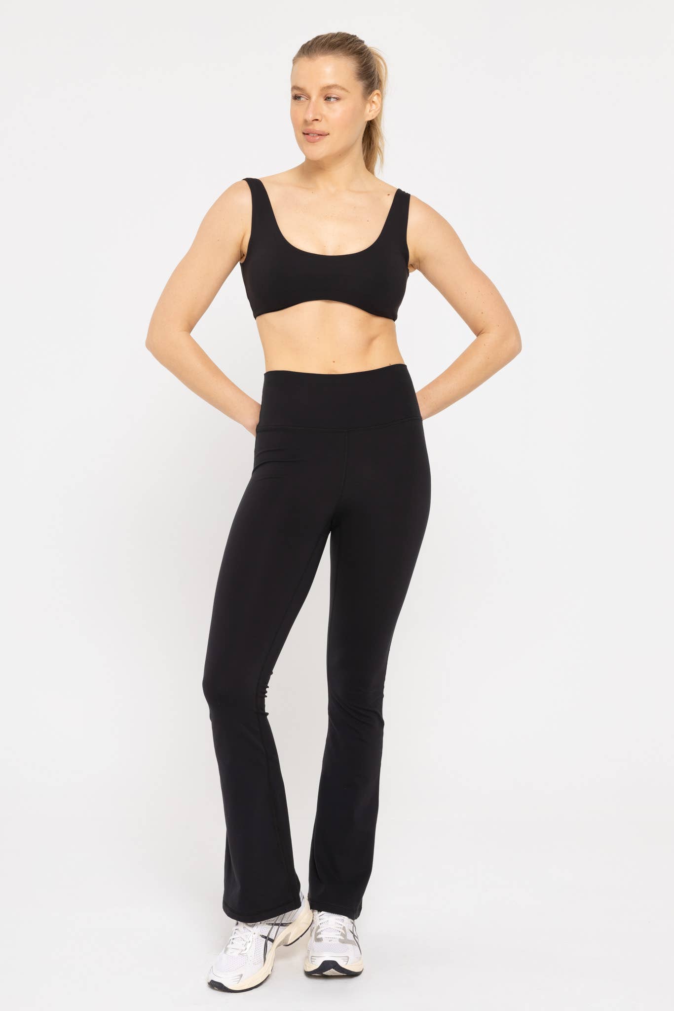 Mono B Venice High-Waist Flare Legging