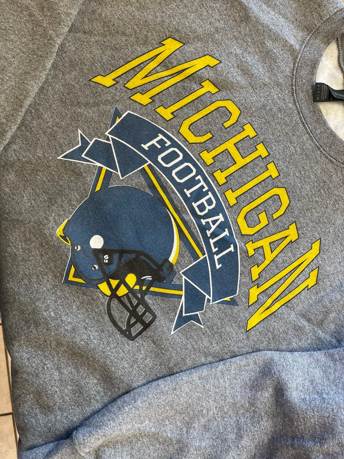 Michigan Football Vintage Sweatshirt - Retro Crewneck