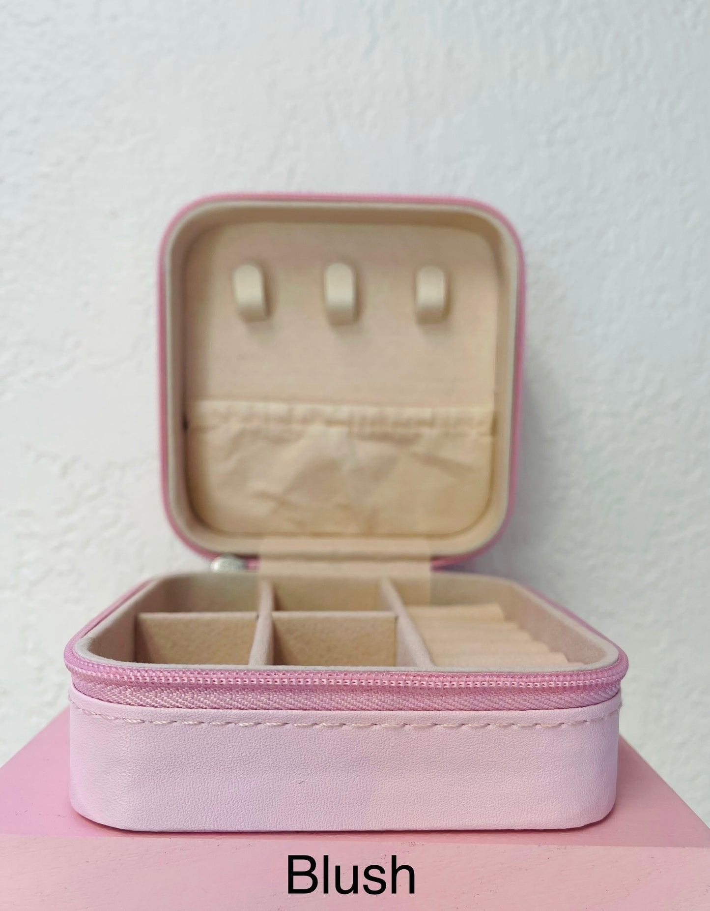 Chic Travel Jewelry Box