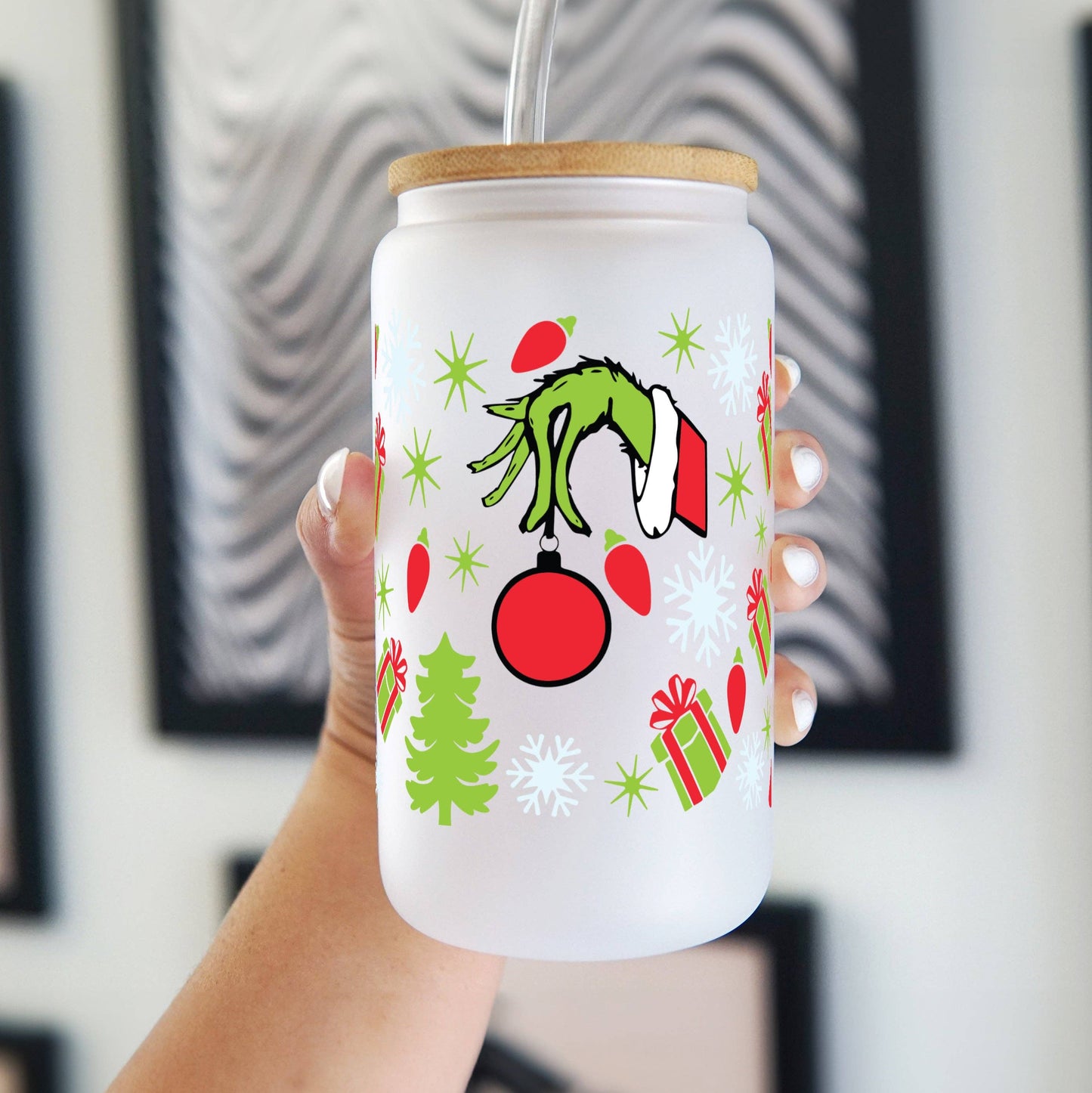 Christmas Hand With Ornament Glass Can Cup With Lid and Straw