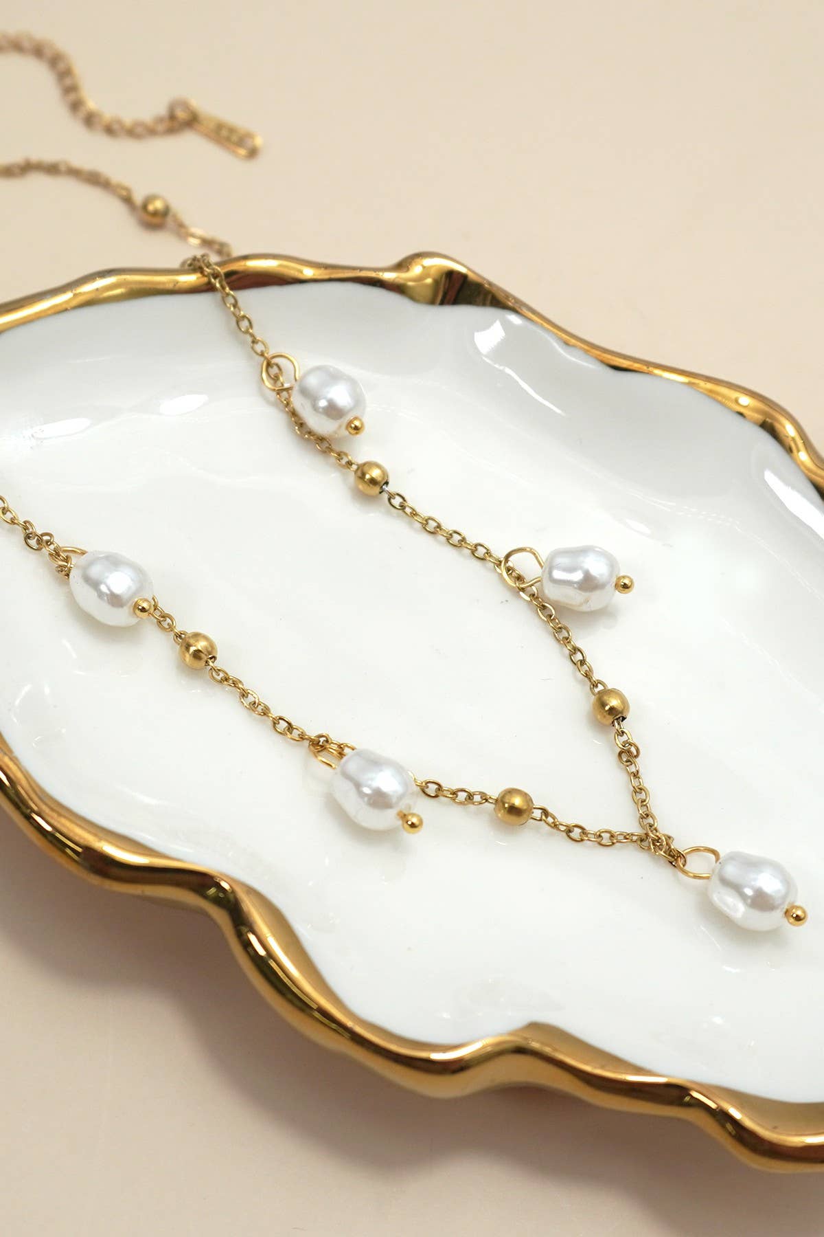 STAINLESS STEEL TARNISH FREE PEARL NECKLACE | 40NK9745