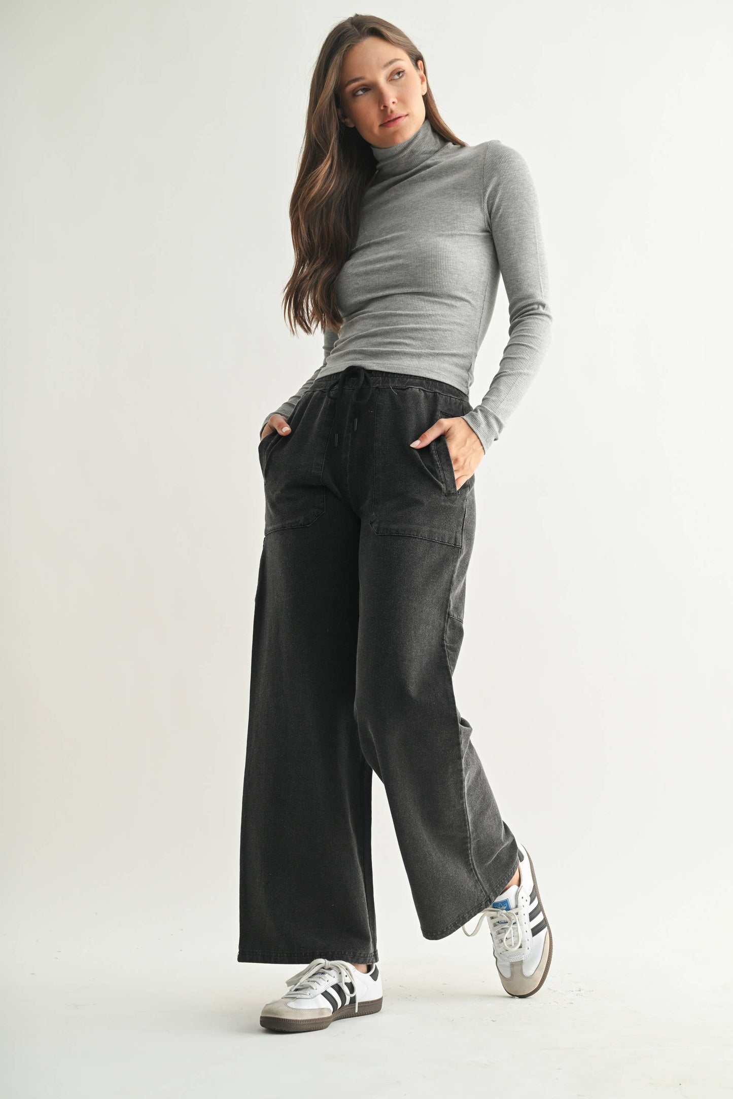 MonoB Micro Ribbed Long Sleeve Turtleneck