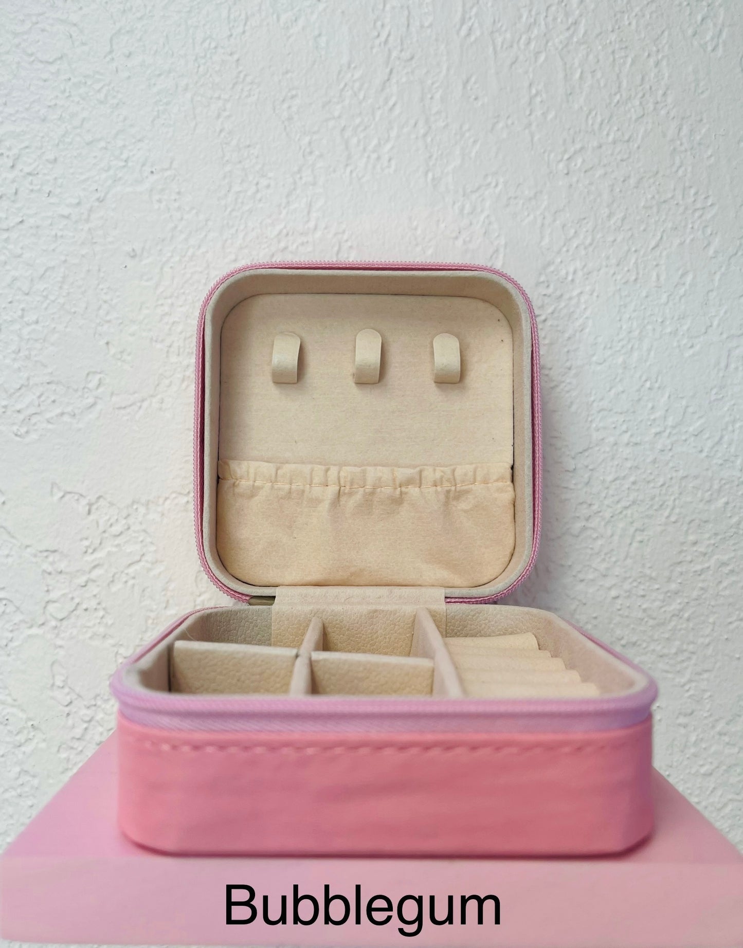 Chic Travel Jewelry Box