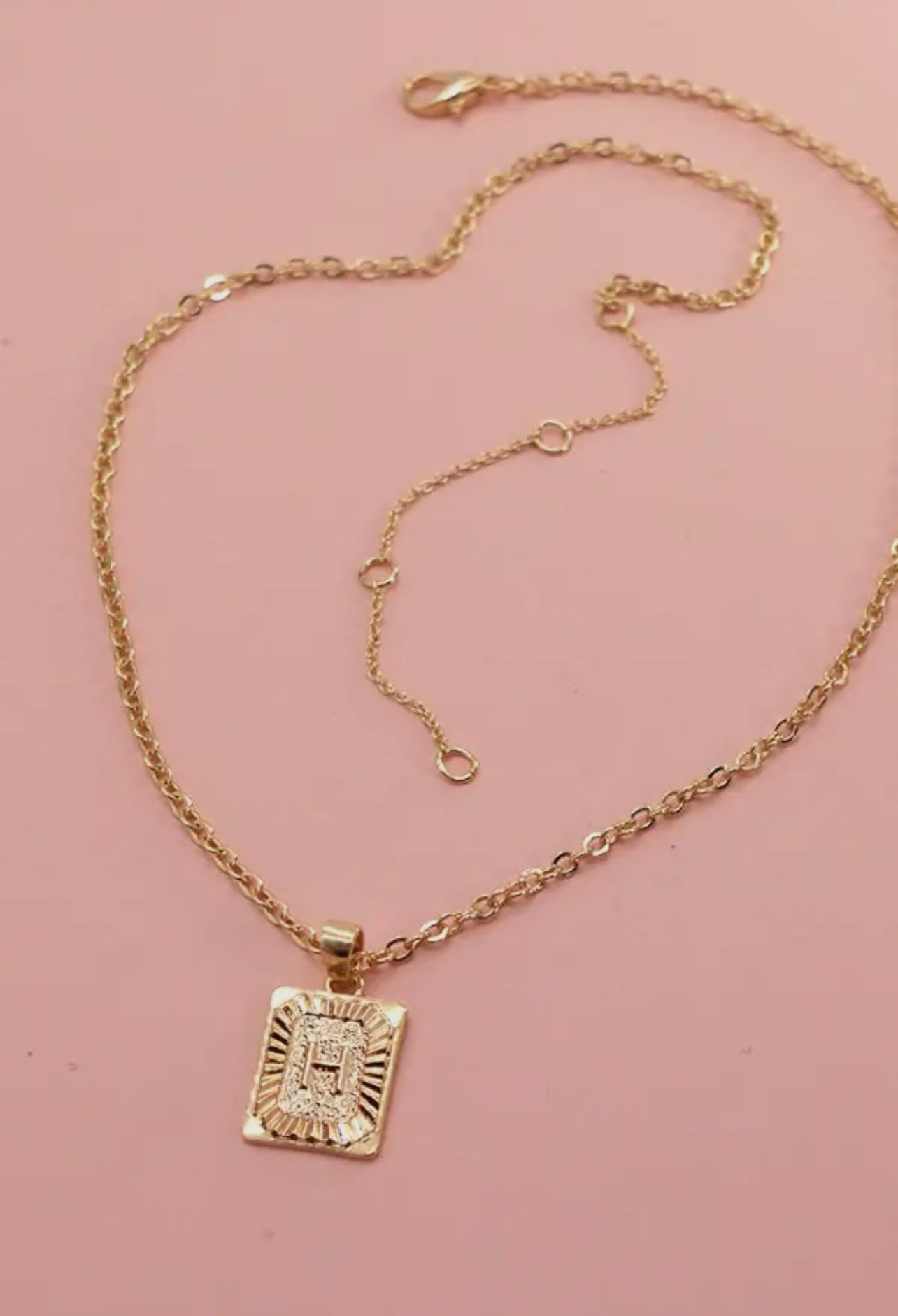 Pendent Letter Necklace