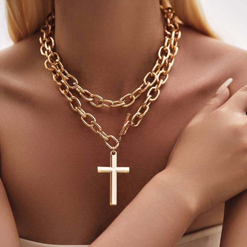 PUFFY CROSS CHUNKY CHAIN STATEMENT TOGGLE NECKLACE