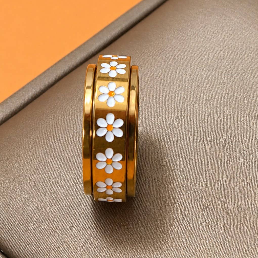 18K STAINLESS STEEL TARNISH FREE DAISY SPINNER RING